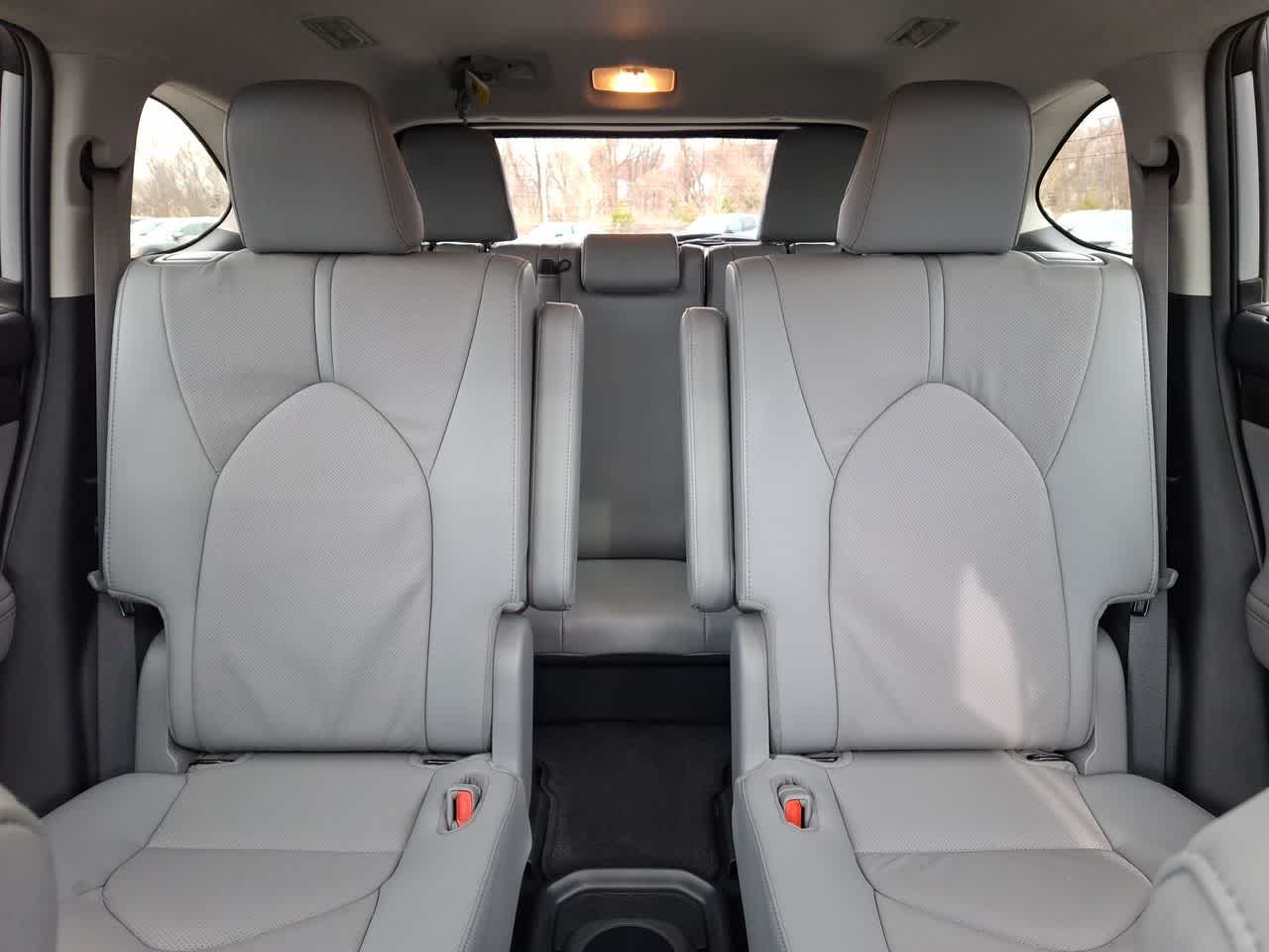 Thumbnail: 2021 Toyota Highlander - 13