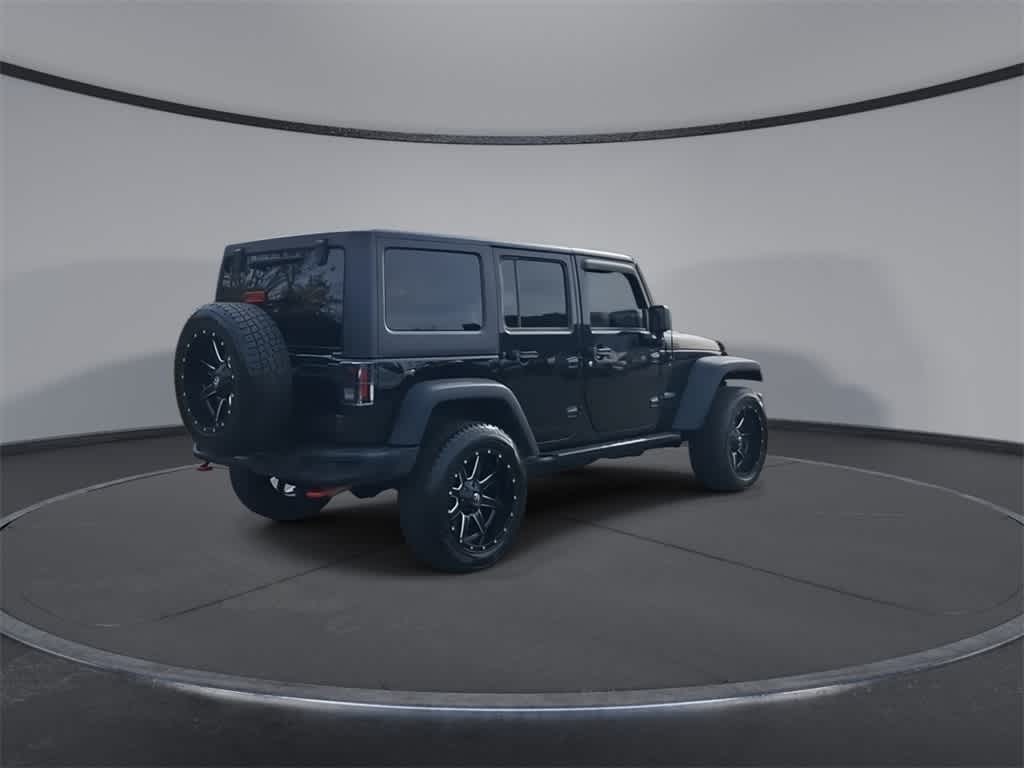 Thumbnail: 2017 Jeep Wrangler - 8