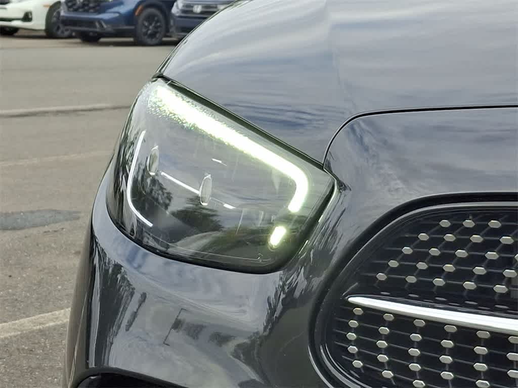 Thumbnail: 2022 Mercedes-Benz E-Class - 30