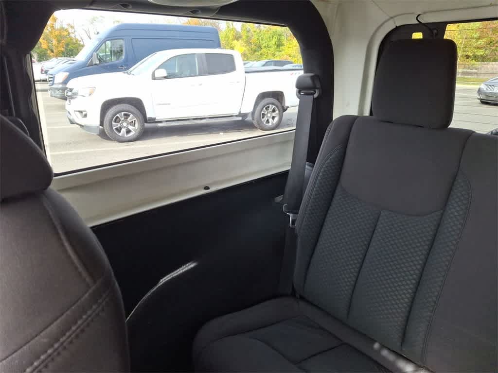 Thumbnail: 2013 Jeep Wrangler - 12