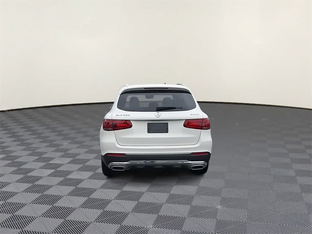 2022 Mercedes-Benz GLC 300 7