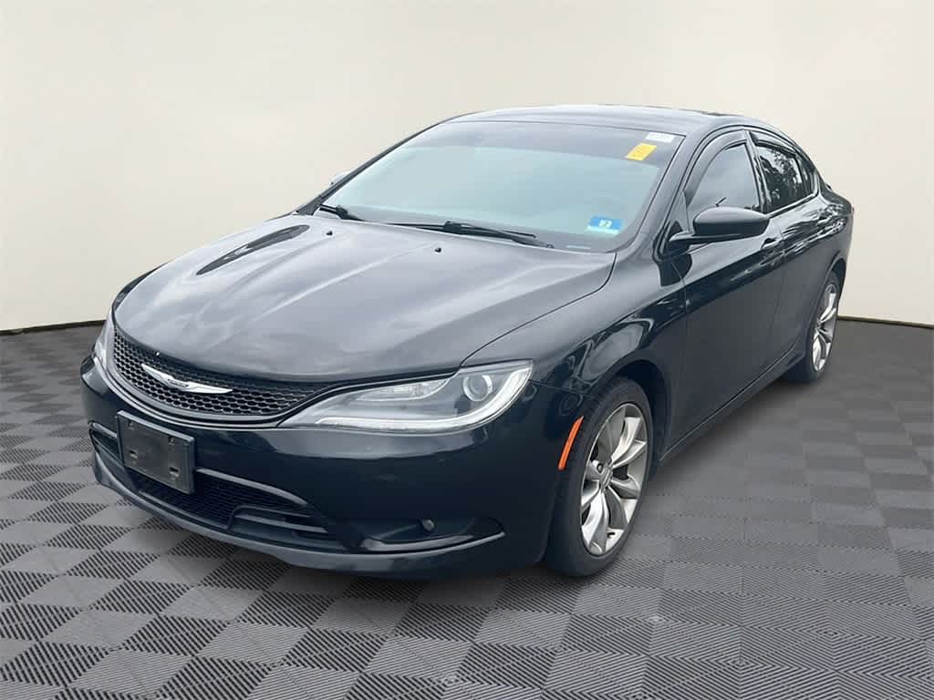 2016 Chrysler 200 S -
                  Eatontown, NJ