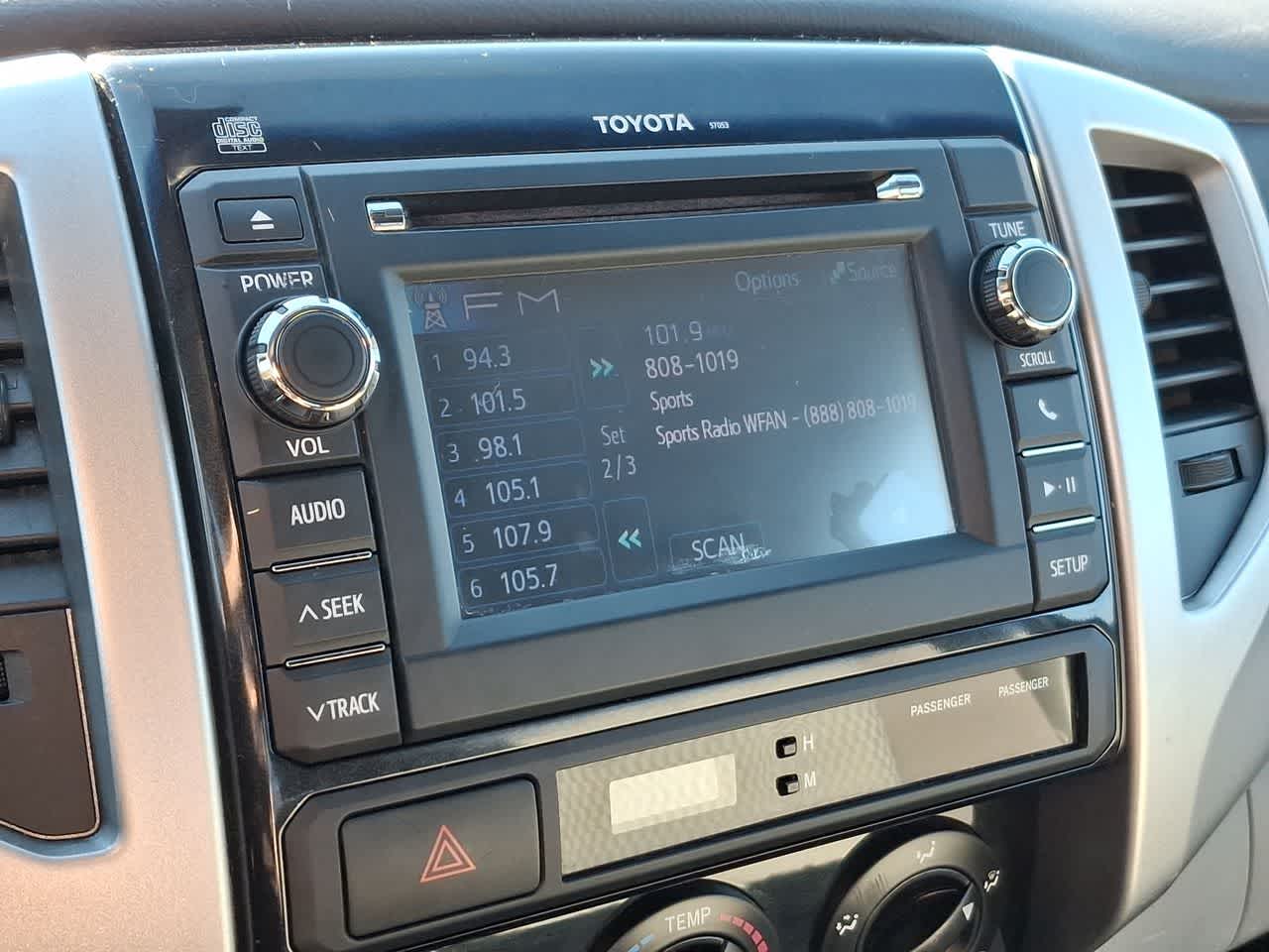 Thumbnail: 2013 Toyota Tacoma - 20