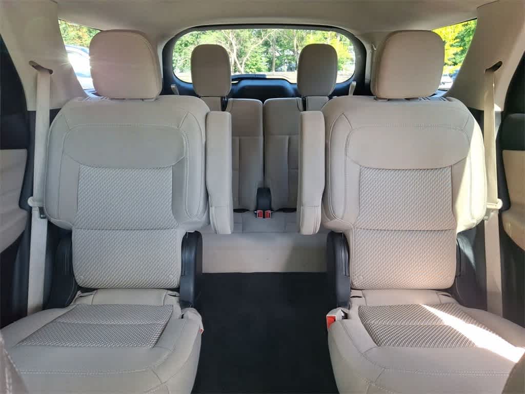 Thumbnail: 2022 Ford Explorer - 13