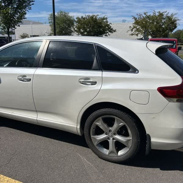 Thumbnail: 2014 Toyota Venza - 9