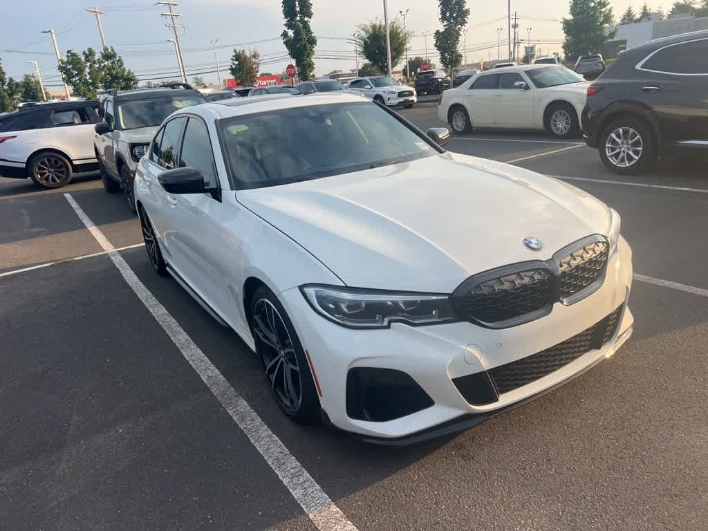 Thumbnail: 2021 BMW 3 Series - 3