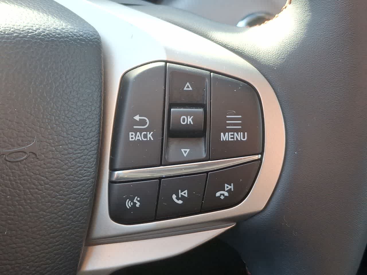 Thumbnail: 2025 Ford Explorer - 24