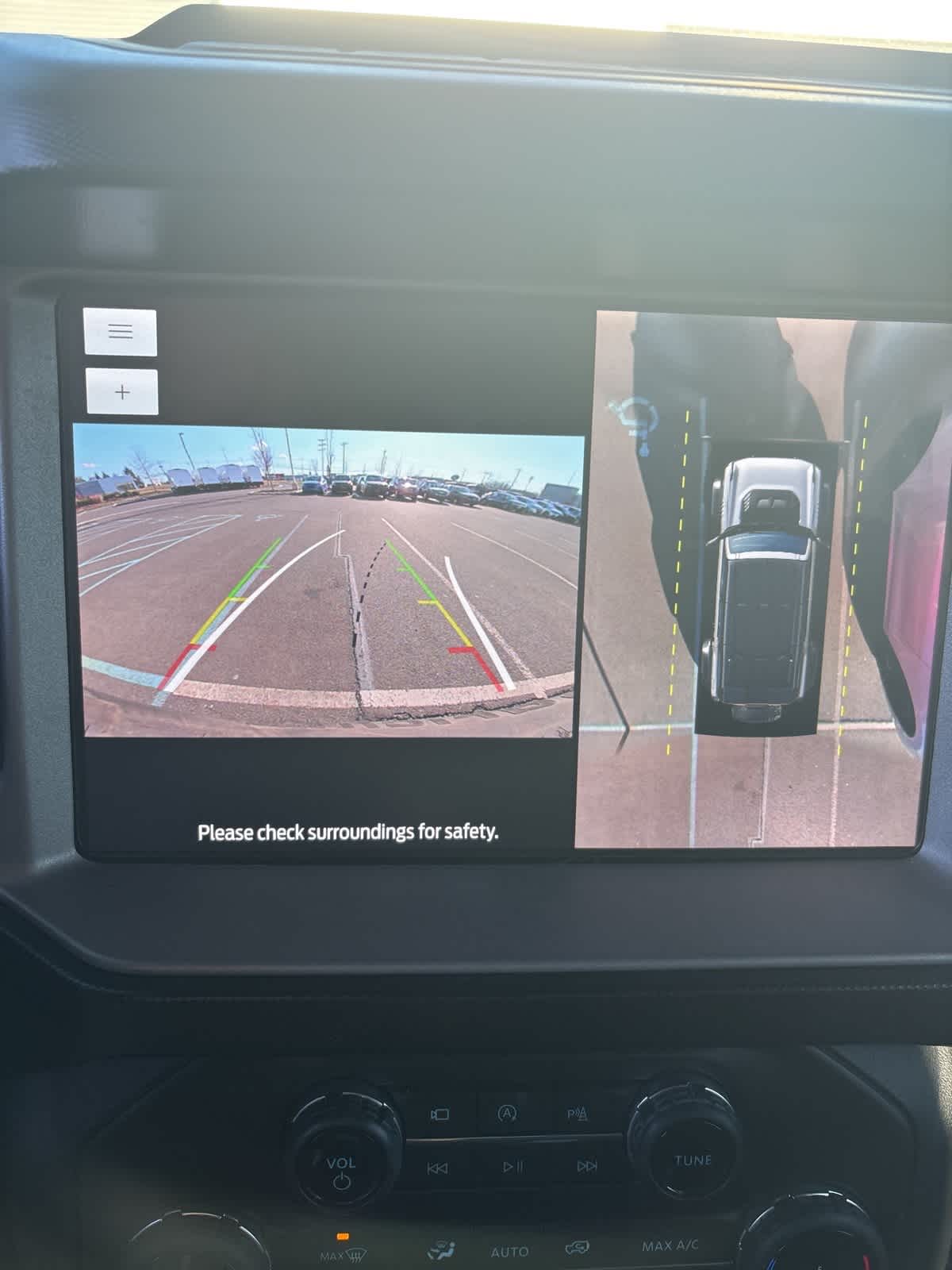 Thumbnail: 2022 Ford Bronco - 15