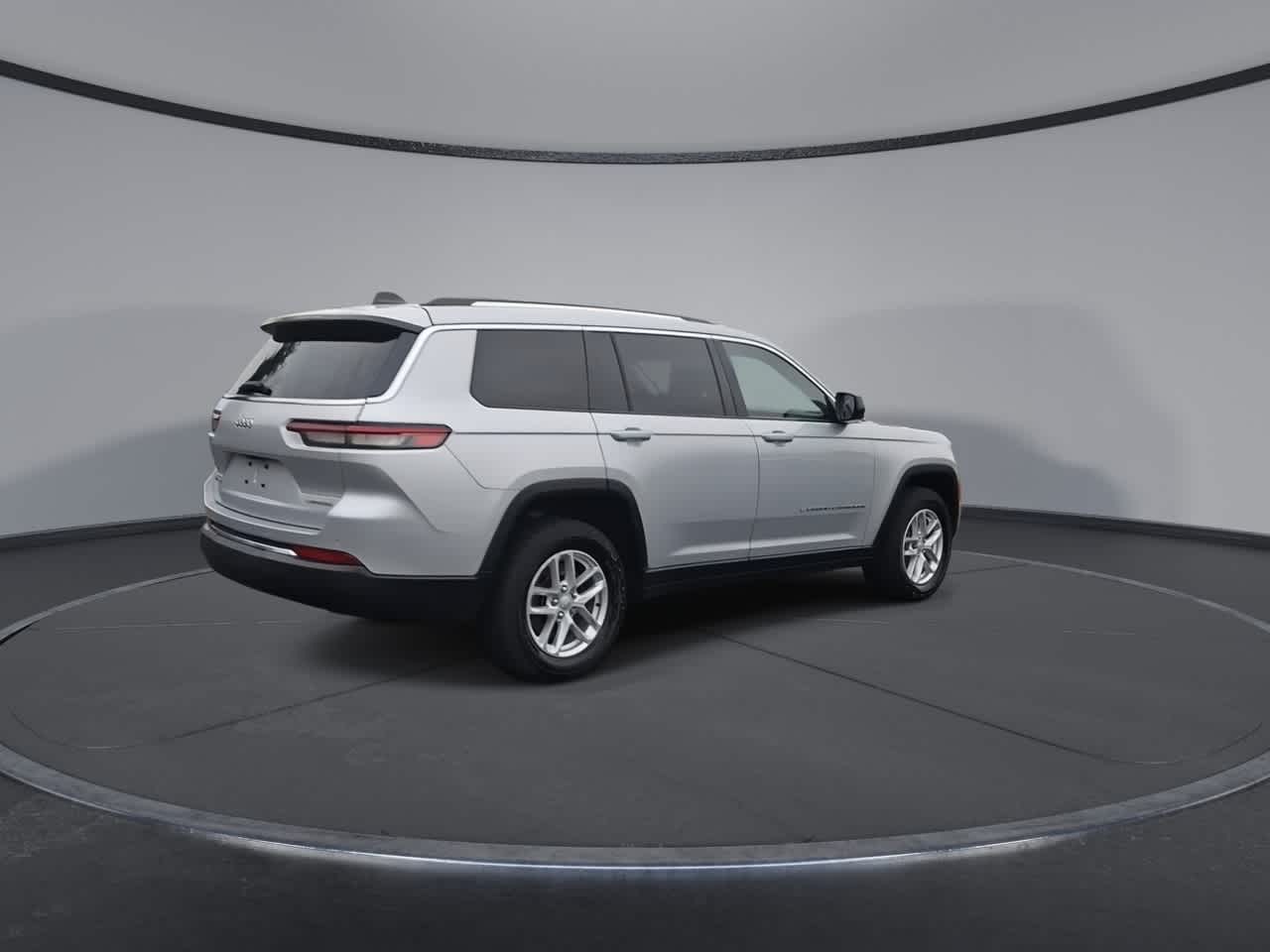 Thumbnail: 2021 Jeep Grand Cherokee L - 8