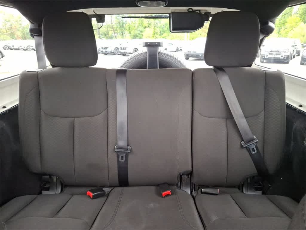 Thumbnail: 2014 Jeep Wrangler - 13