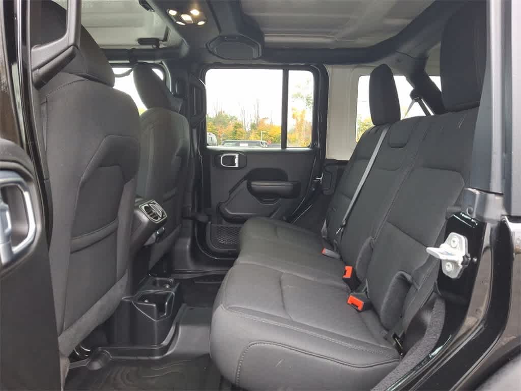 Thumbnail: 2021 Jeep Wrangler - 26