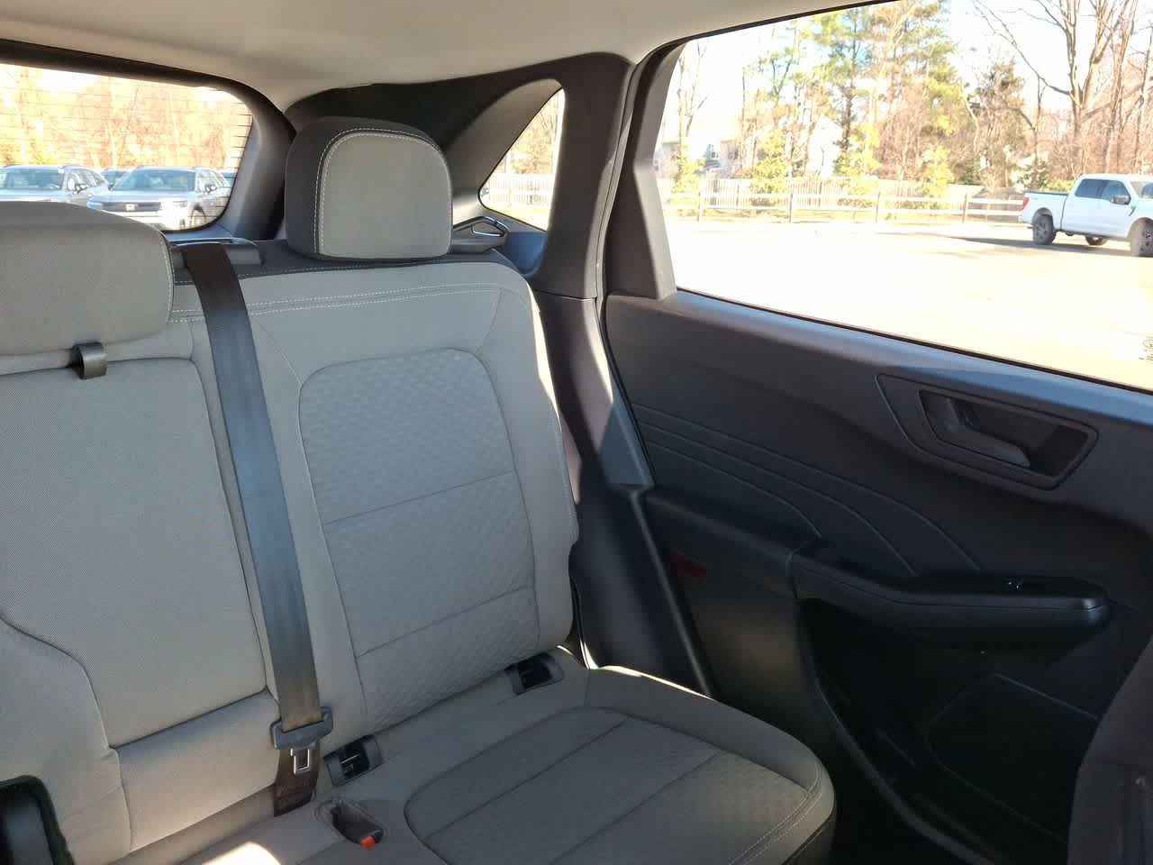 Thumbnail: 2022 Ford Escape - 14