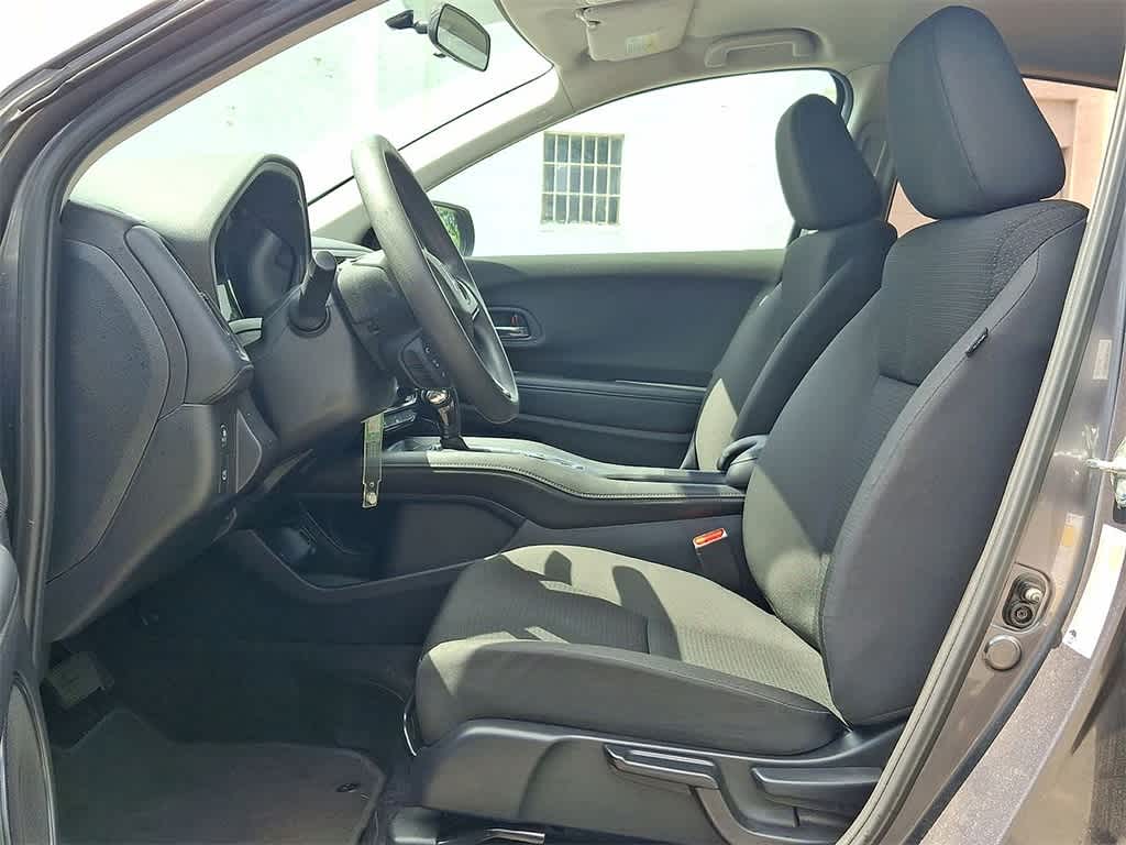 Thumbnail: 2021 Honda HR-V - 17