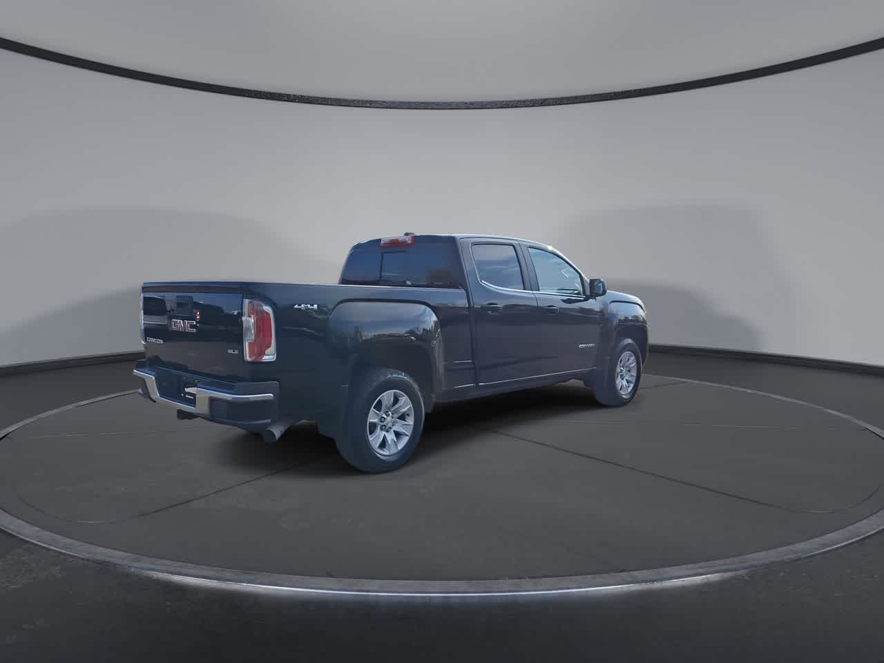 Thumbnail: 2016 GMC Canyon - 8