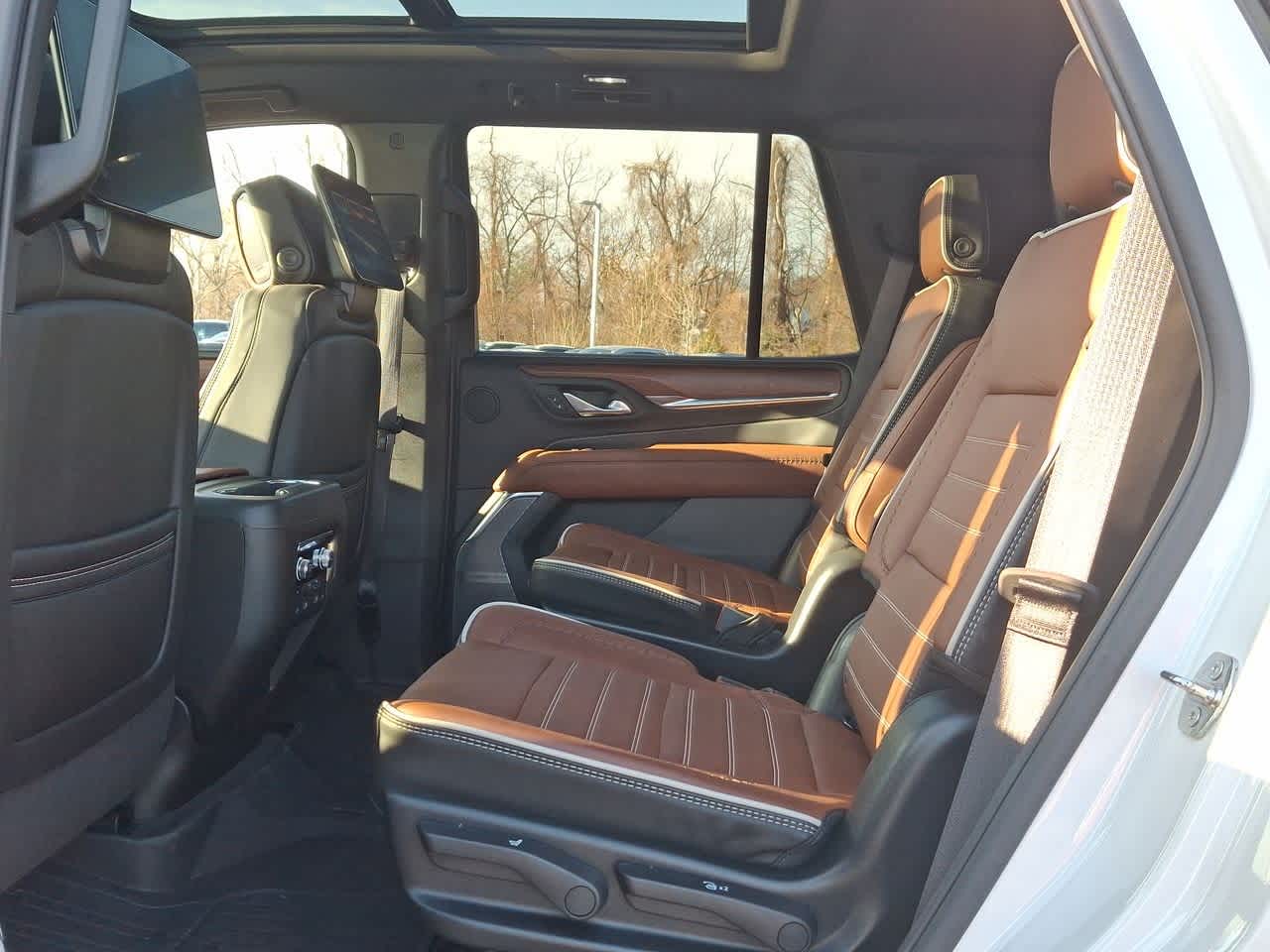 Thumbnail: 2024 GMC Yukon - 26