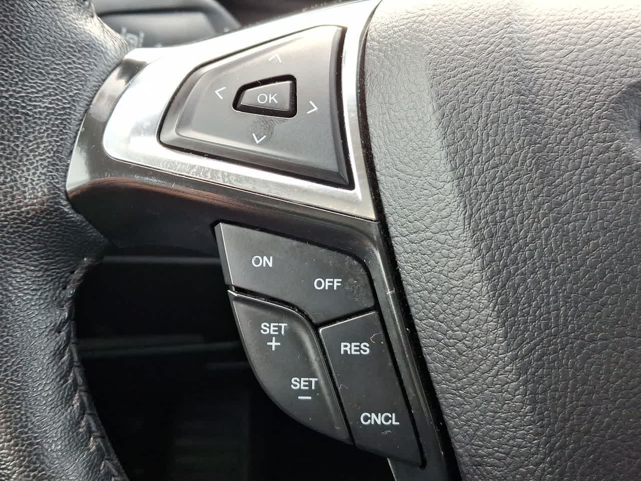 Thumbnail: 2024 Ford Edge - 23