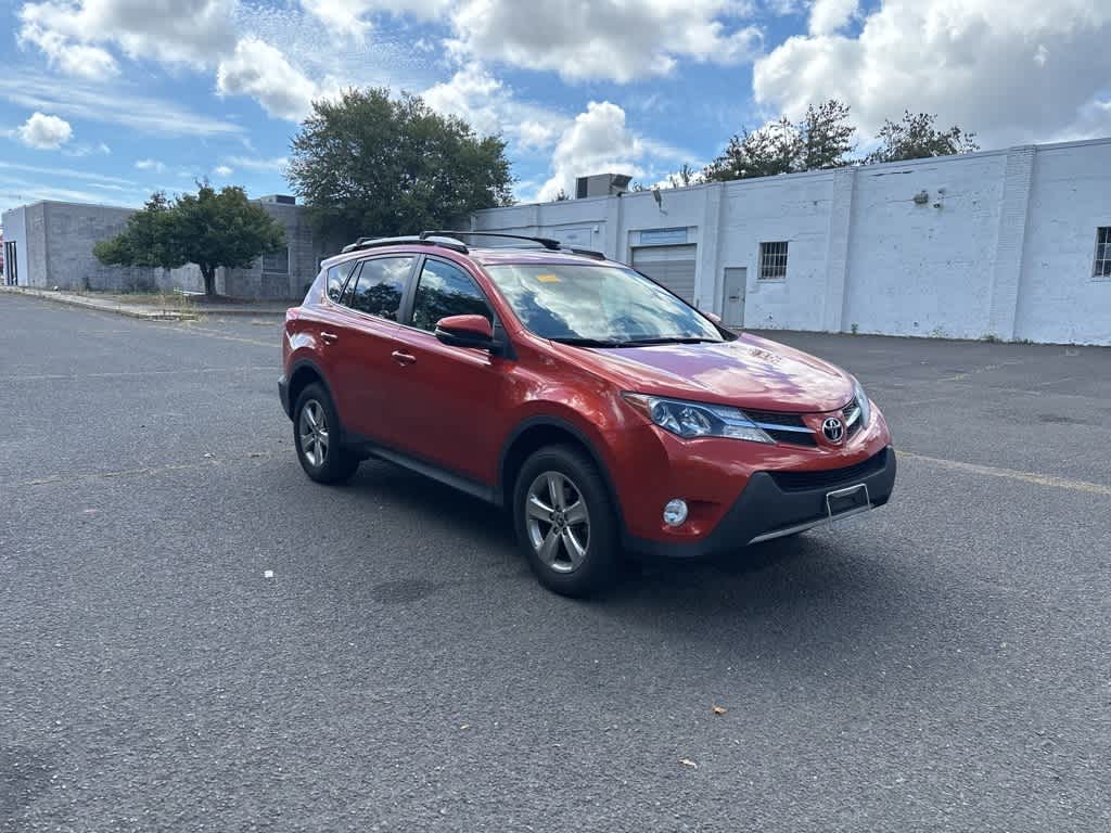 Thumbnail: 2015 Toyota RAV4 - 9