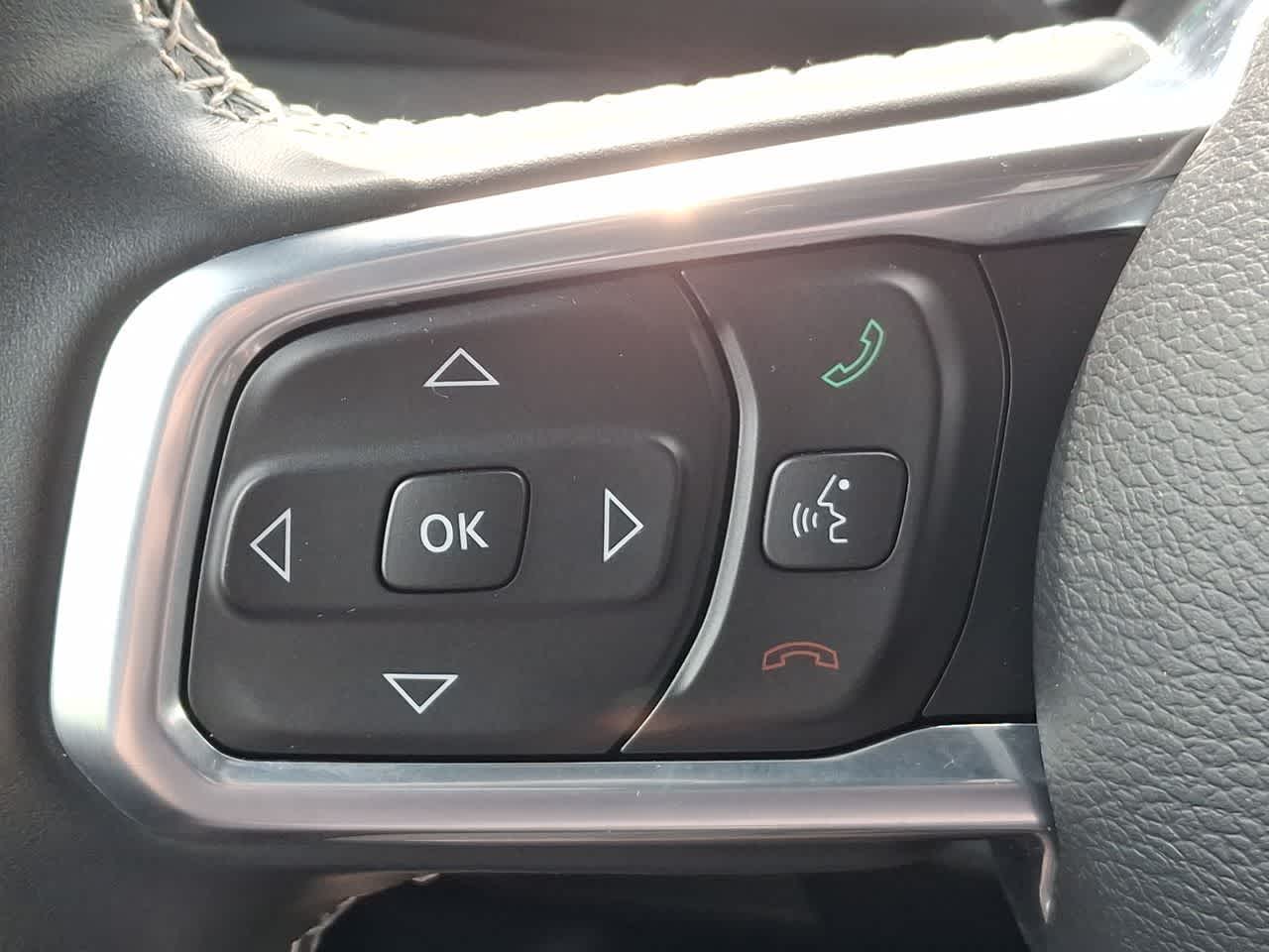 Thumbnail: 2022 Jeep Wrangler - 23