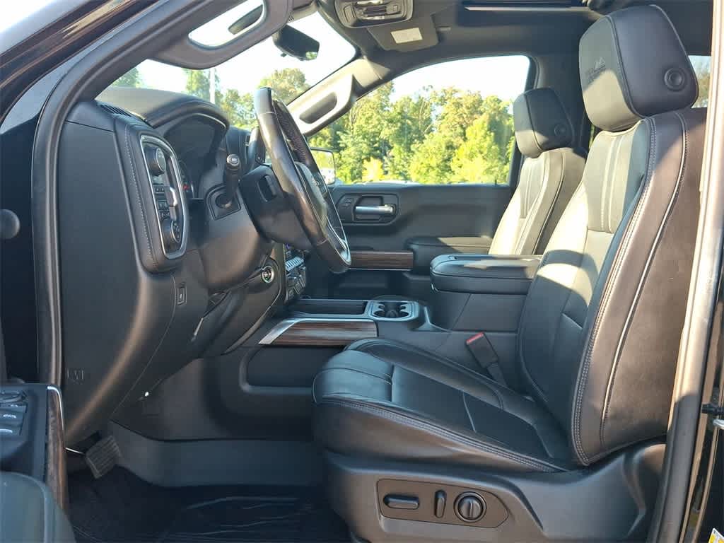 Thumbnail: 2021 Chevrolet Silverado 1500 - 17