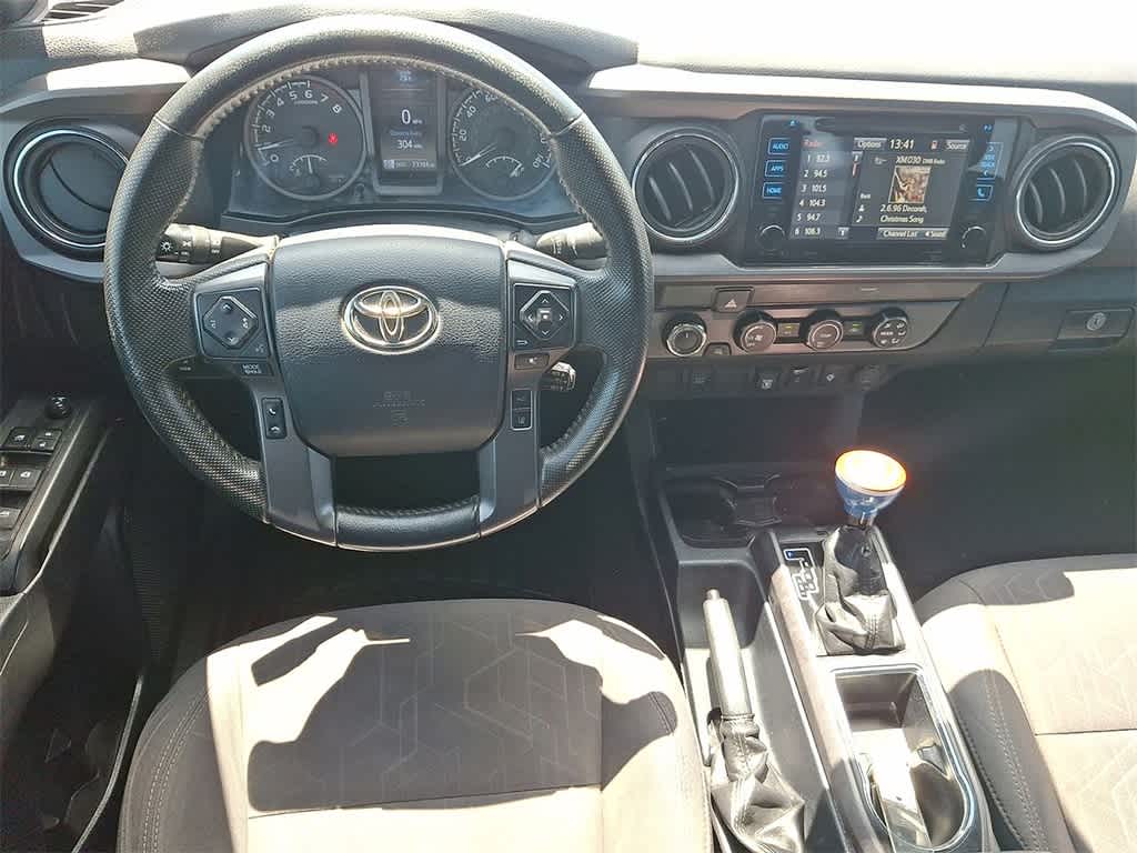 Thumbnail: 2019 Toyota Tacoma - 27