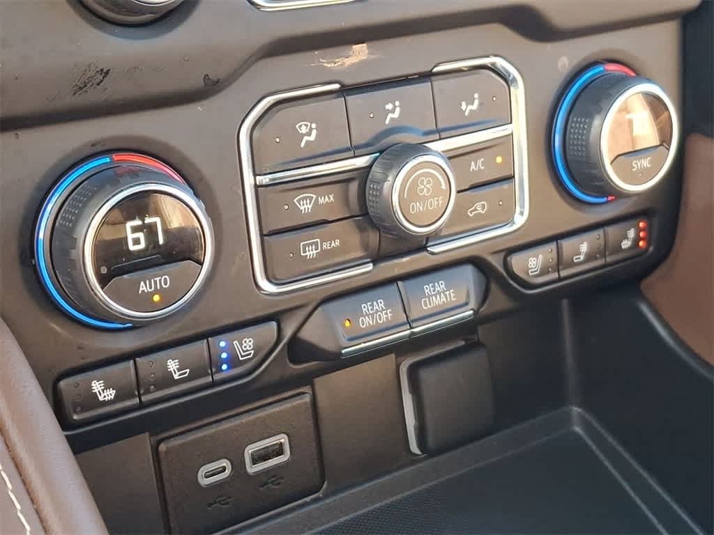 Thumbnail: 2024 Chevrolet Tahoe - 25