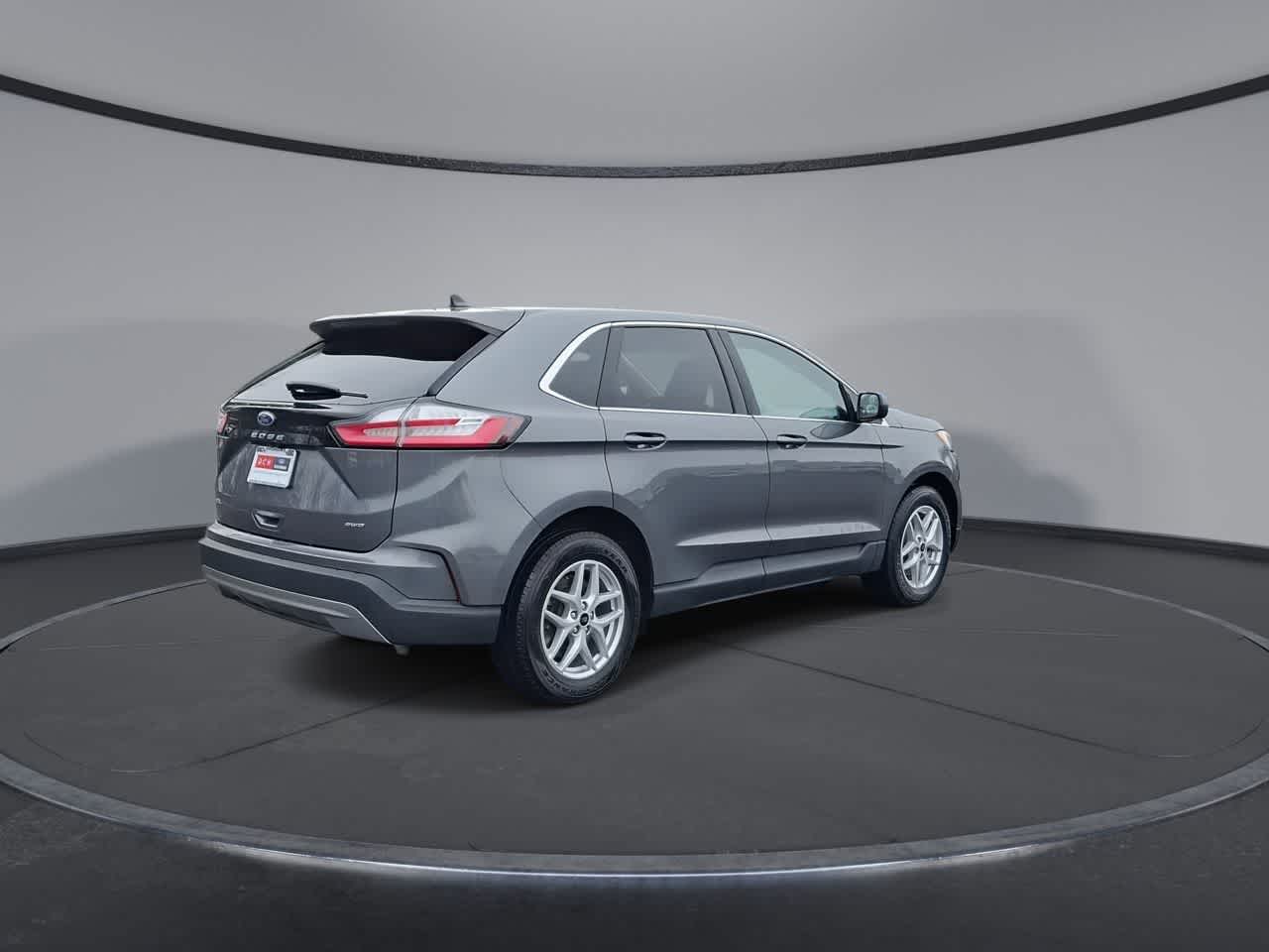 Thumbnail: 2024 Ford Edge - 8