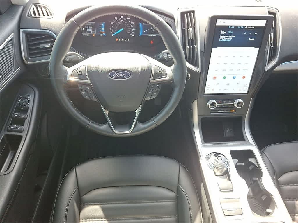 Thumbnail: 2022 Ford Edge - 27