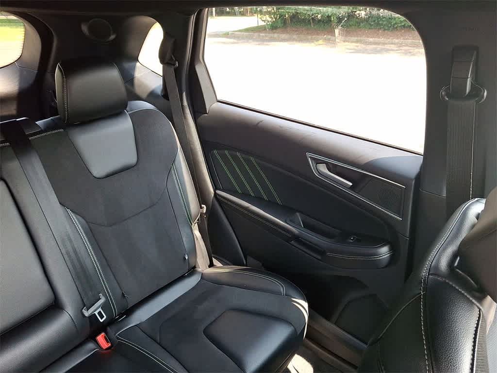 Thumbnail: 2023 Ford Edge - 14