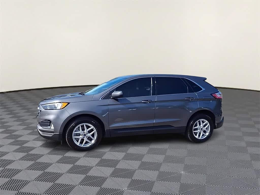 Thumbnail: 2022 Ford Edge - 4