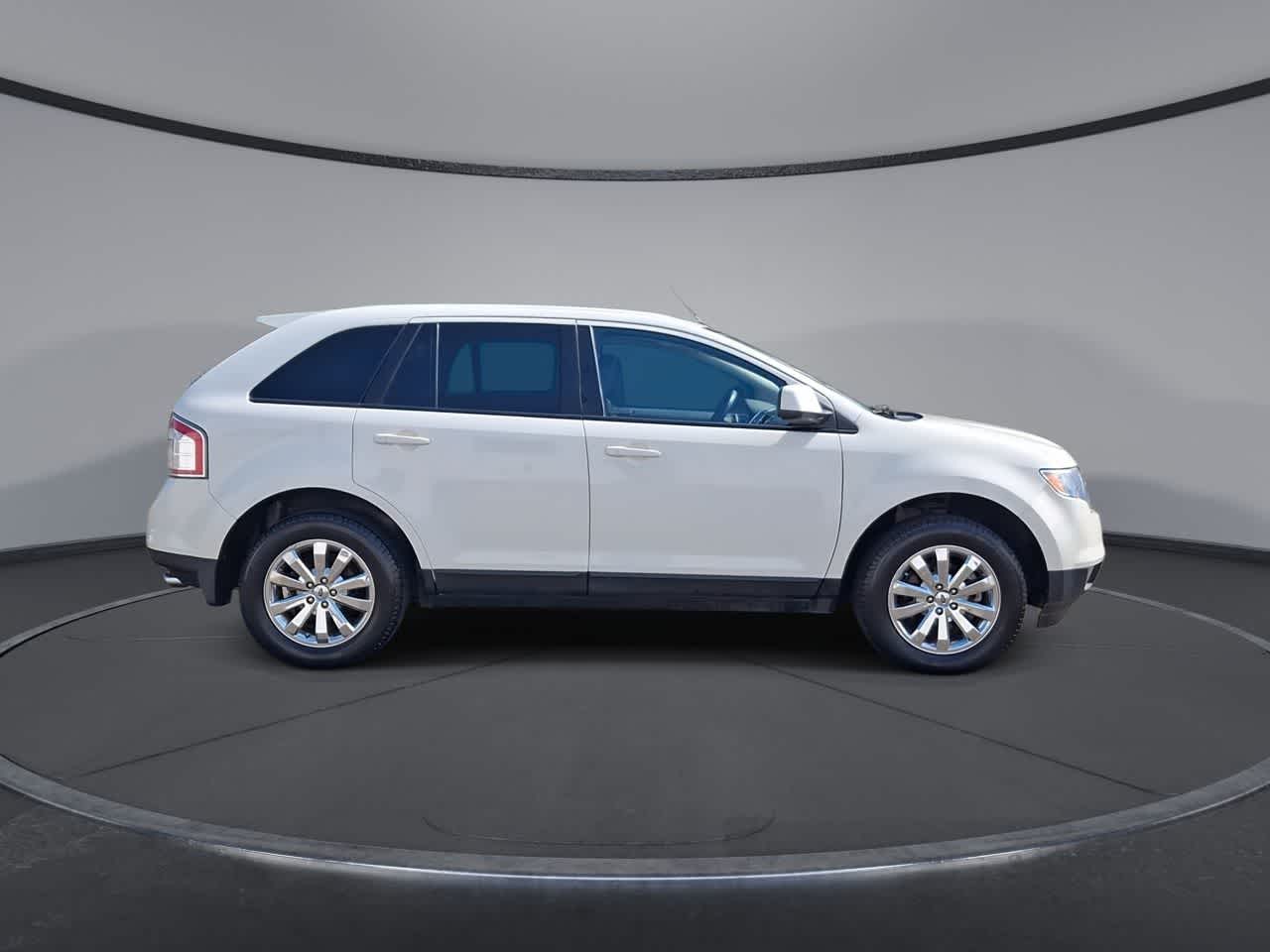 Thumbnail: 2010 Ford Edge - 9