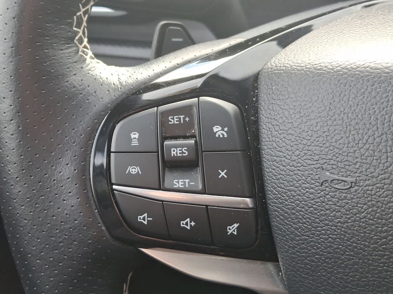 Thumbnail: 2023 Ford Explorer - 23