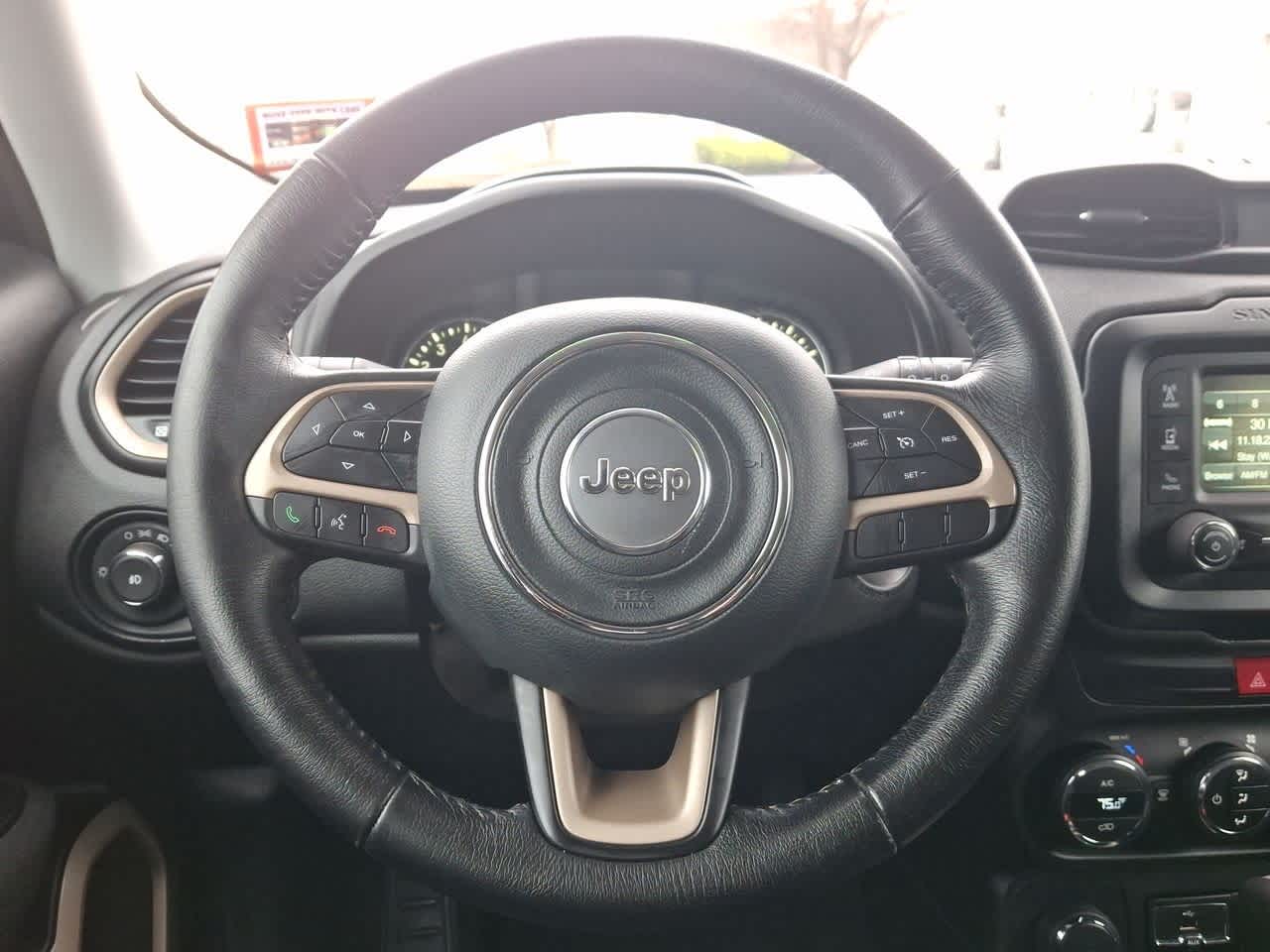 Thumbnail: 2017 Jeep Renegade - 22