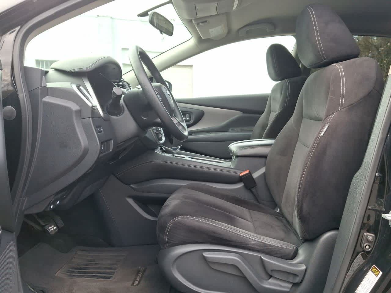 Thumbnail: 2019 Nissan Murano - 17