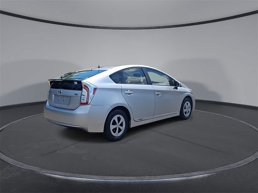 Thumbnail: 2014 Toyota Prius - 8