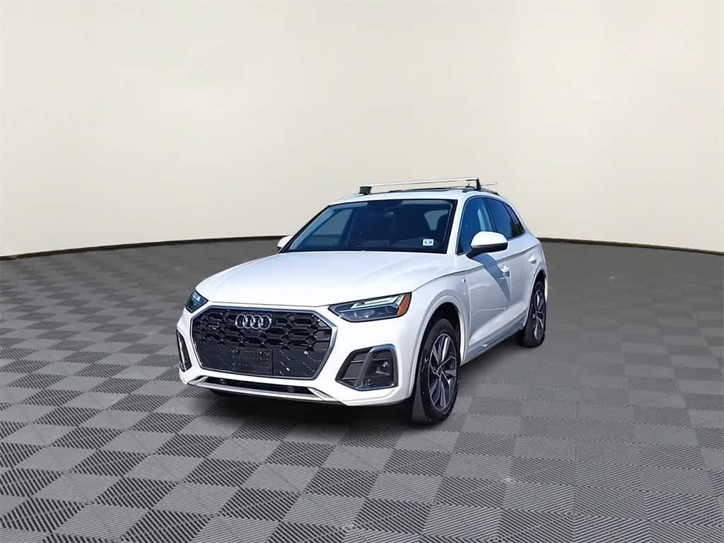 Thumbnail: 2023 Audi Q5 - 3