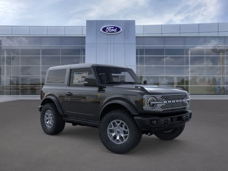 Thumbnail: 2025 Ford Bronco - 7