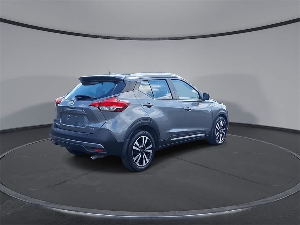 Thumbnail: 2019 Nissan Kicks - 8