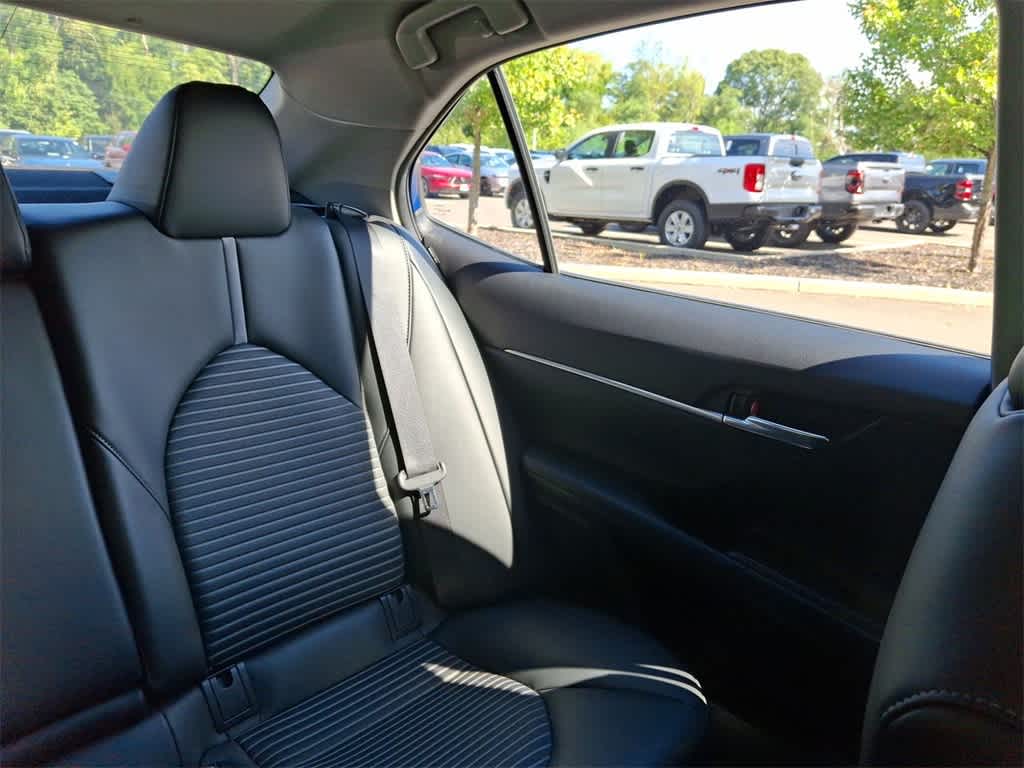 Thumbnail: 2023 Toyota Camry - 14