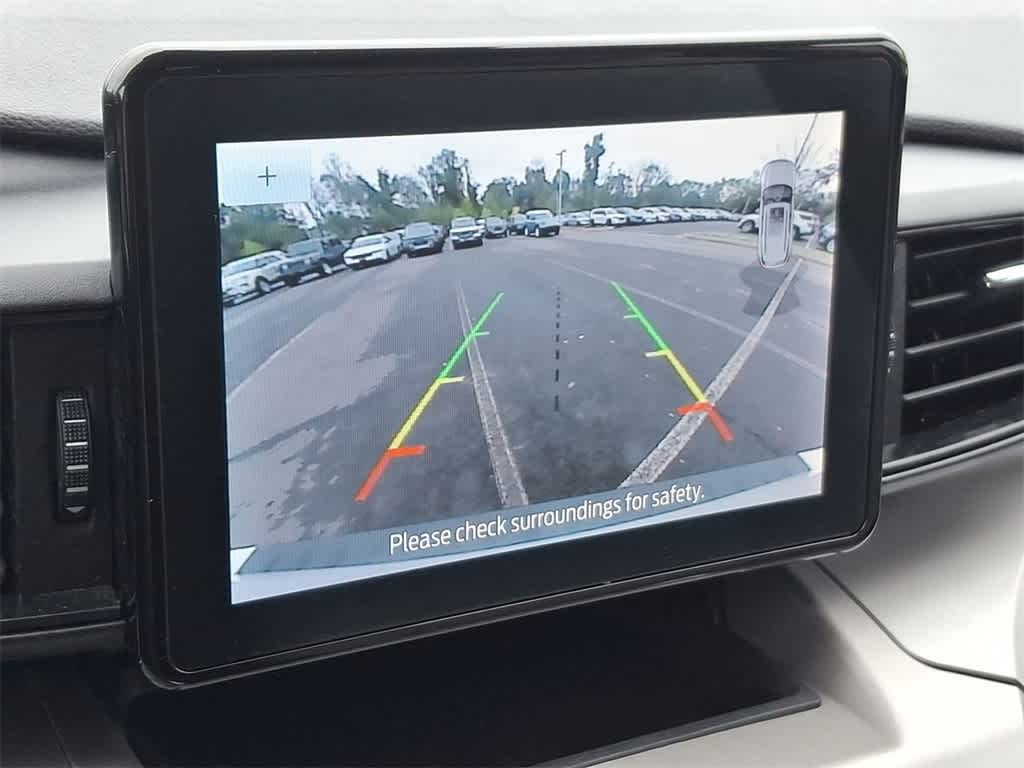 Thumbnail: 2022 Ford Explorer - 21