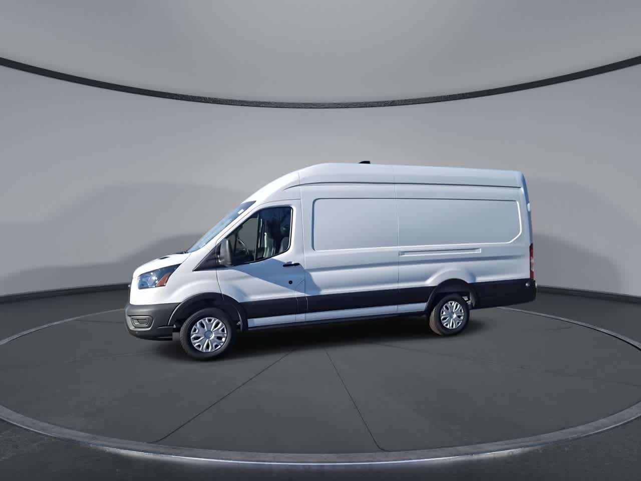 Thumbnail: 2026 Ford Transit Series - 4