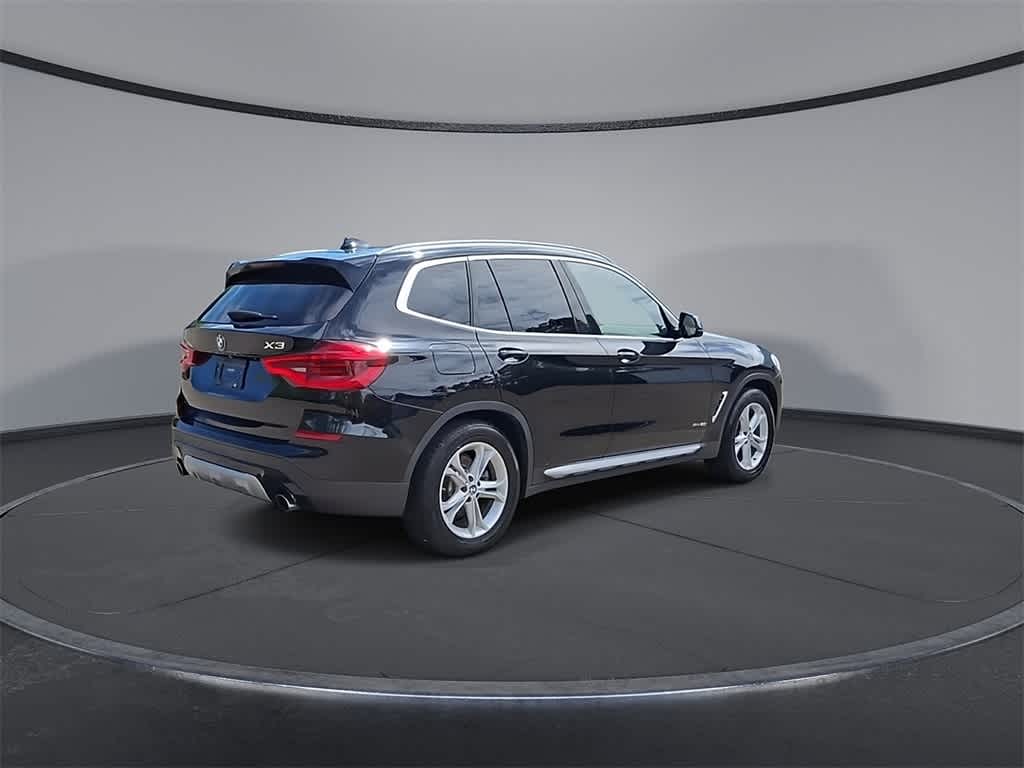 Thumbnail: 2018 BMW X3 - 8