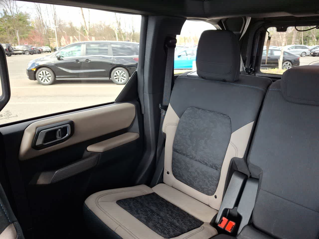 Thumbnail: 2022 Ford Bronco - 12