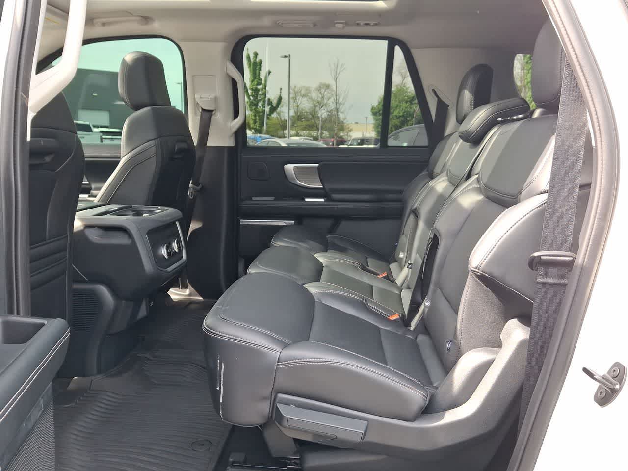 Thumbnail: 2025 Ford Expedition MAX - 25