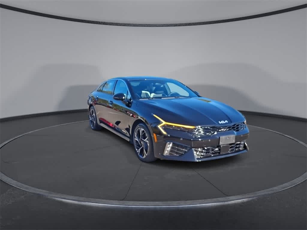 Thumbnail: 2025 Kia K5 - 2