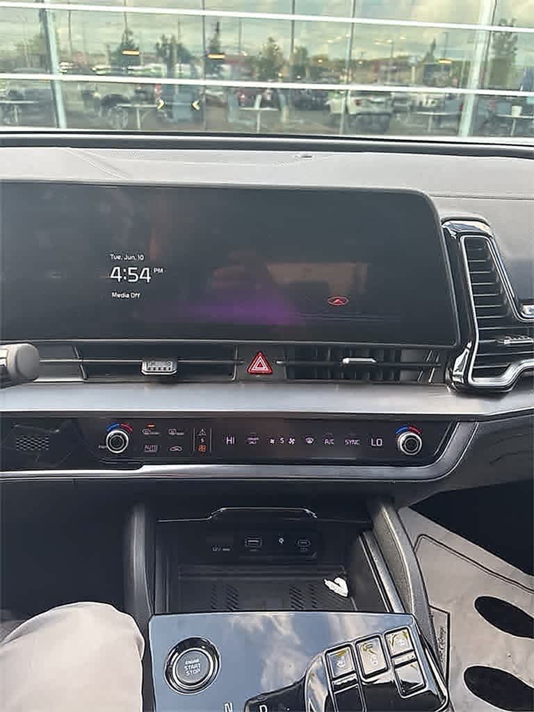 2023 Kia Sportage EX 11