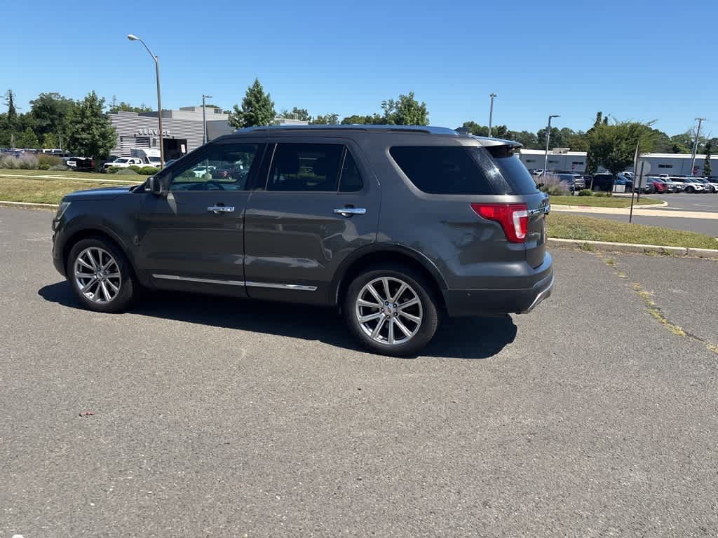 Thumbnail: 2017 Ford Explorer - 20