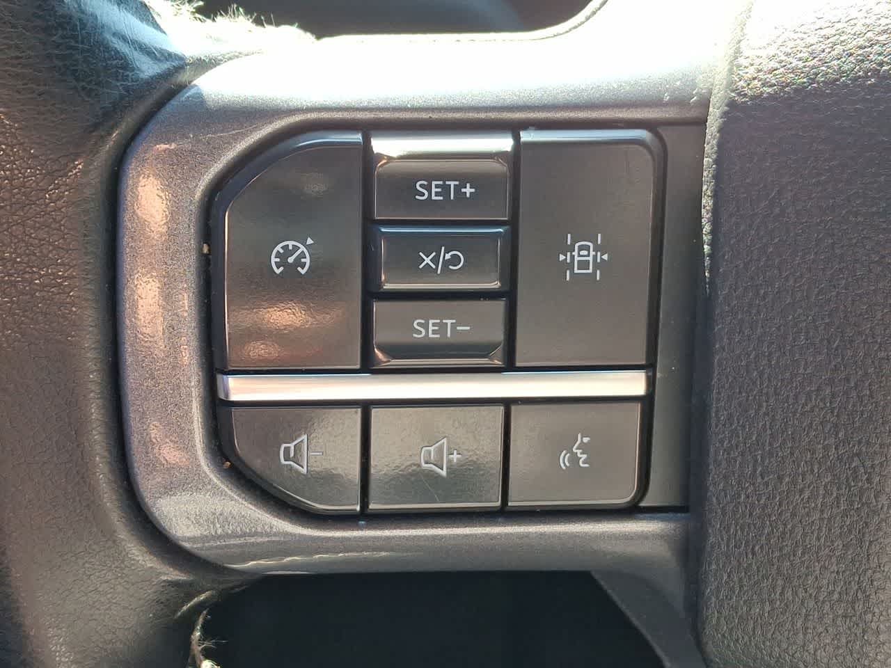 Thumbnail: 2023 Ford F-150 - 23