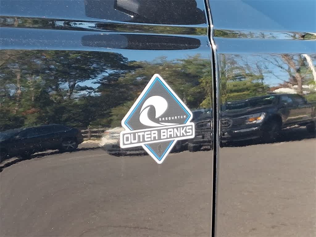 Thumbnail: 2021 Ford Bronco - 28