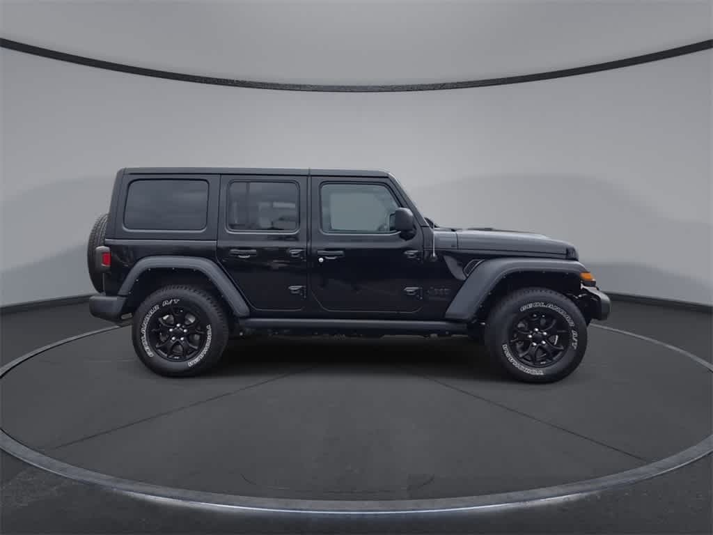 Thumbnail: 2021 Jeep Wrangler - 9