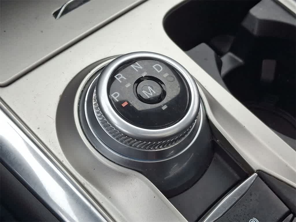 Thumbnail: 2020 Ford Explorer - 18